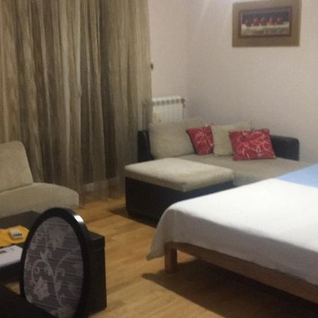 Apartman Snow White Novi Sad Bagian luar foto